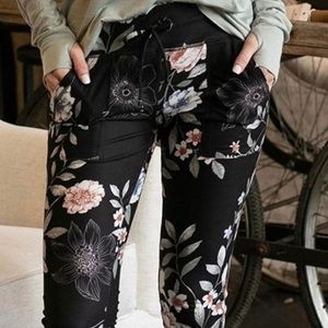 Grace & Lace Floral Loungers